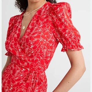 & Other Stories US 2 Puff Sleeve tie Wrap Blouse floral print, pleated viscose